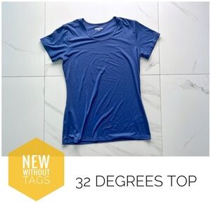 NWOT 32 Degrees top size Medium blue new without tags